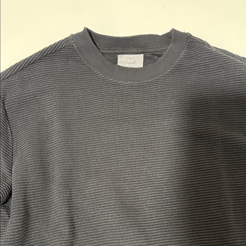 H&M Charcoal Ribbed Knit Top